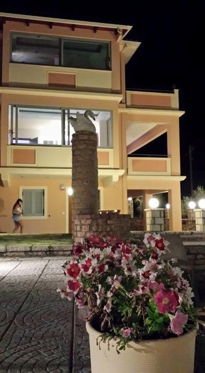 נידרי Villa Maria & George מראה חיצוני תמונה