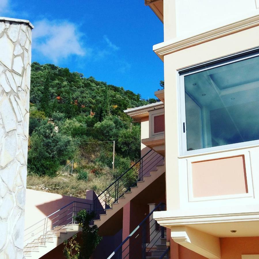 נידרי Villa Maria & George מראה חיצוני תמונה